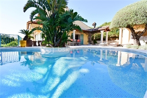 bastide à la vente -   83990  SAINT TROPEZ, surface 197 m2 vente bastide - UBI474064691